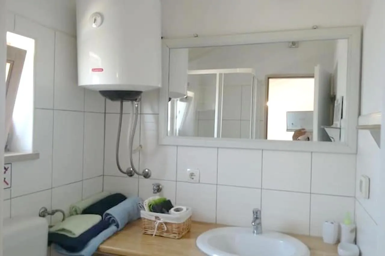 Comfortable Apartment In Zambratija 40 M² Near Beaches